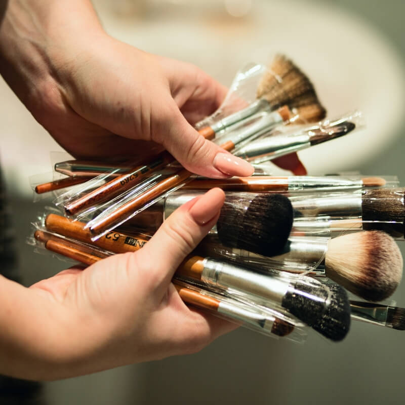 How to clean your vegan makeup brushes